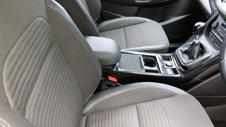 Ford Kuga 1.5 TDCi Titanium 5dr 2WD Diesel Estate